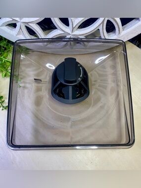 Cuisinart Clear Smoke Plastic Coffee Grinder Hopper Lid with Black Dial‎